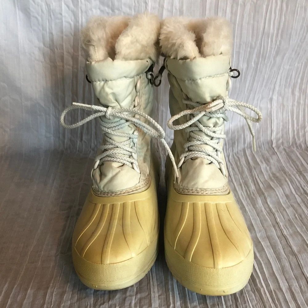 SOREL size 8 cream thick rubber sturdy waterproof winter outdoor boots